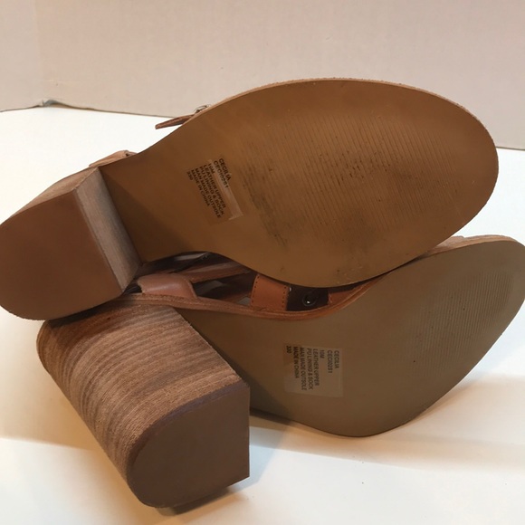 Steve Madden Strappy Sandals “Like New” Size 10 - Picture 7 of 8